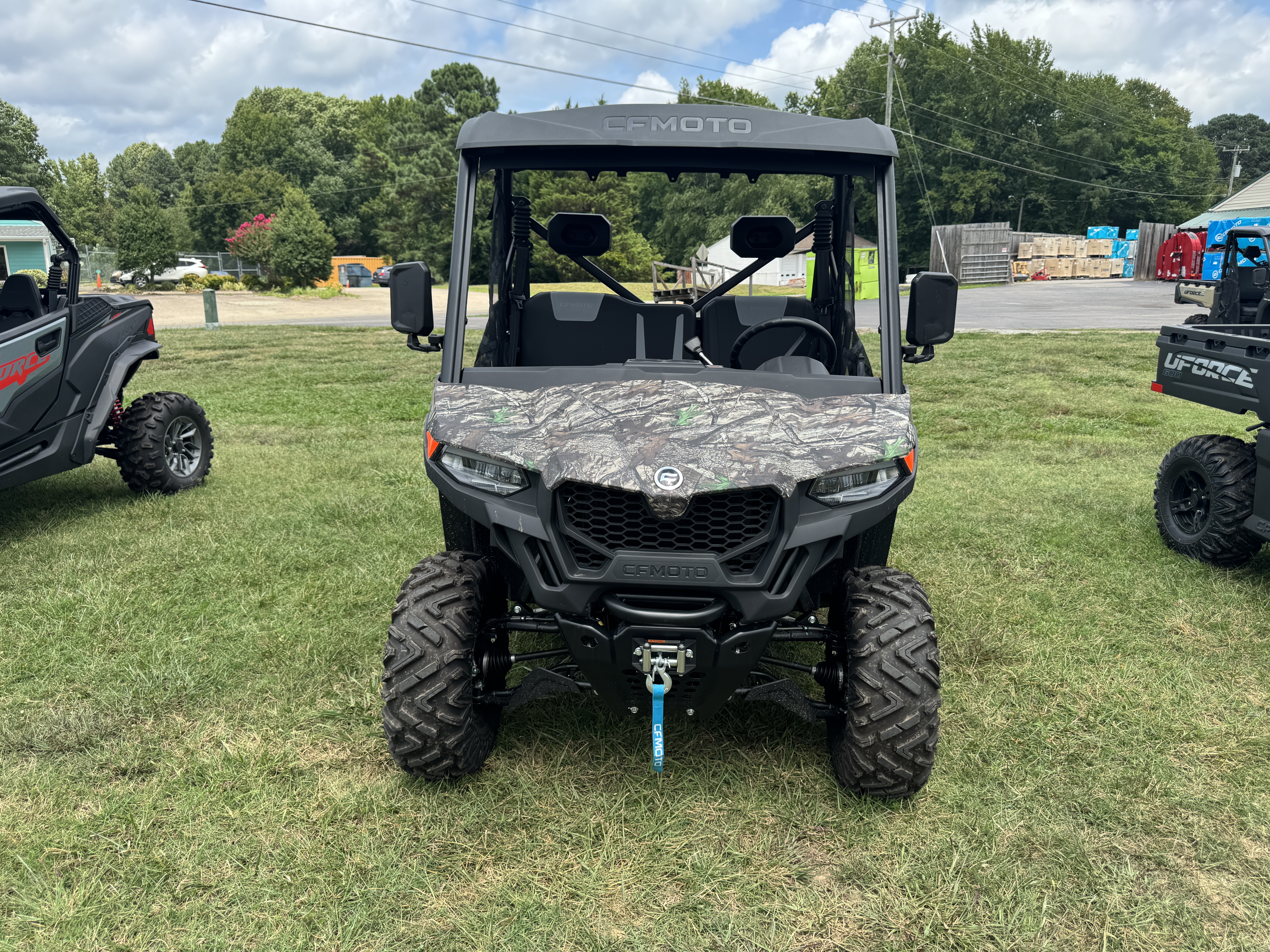 2025 CFMOTO Uforce 600 Camo - Photo 7